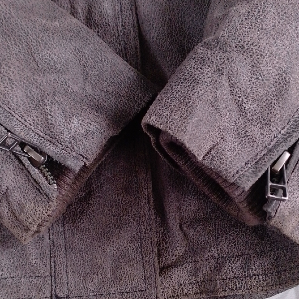 Danier Leather Quilted Moto Jacket - Picture 6 of 9